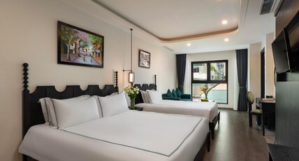 SQ Hang Gai Hotel and Spa Room Type - Family Triple room