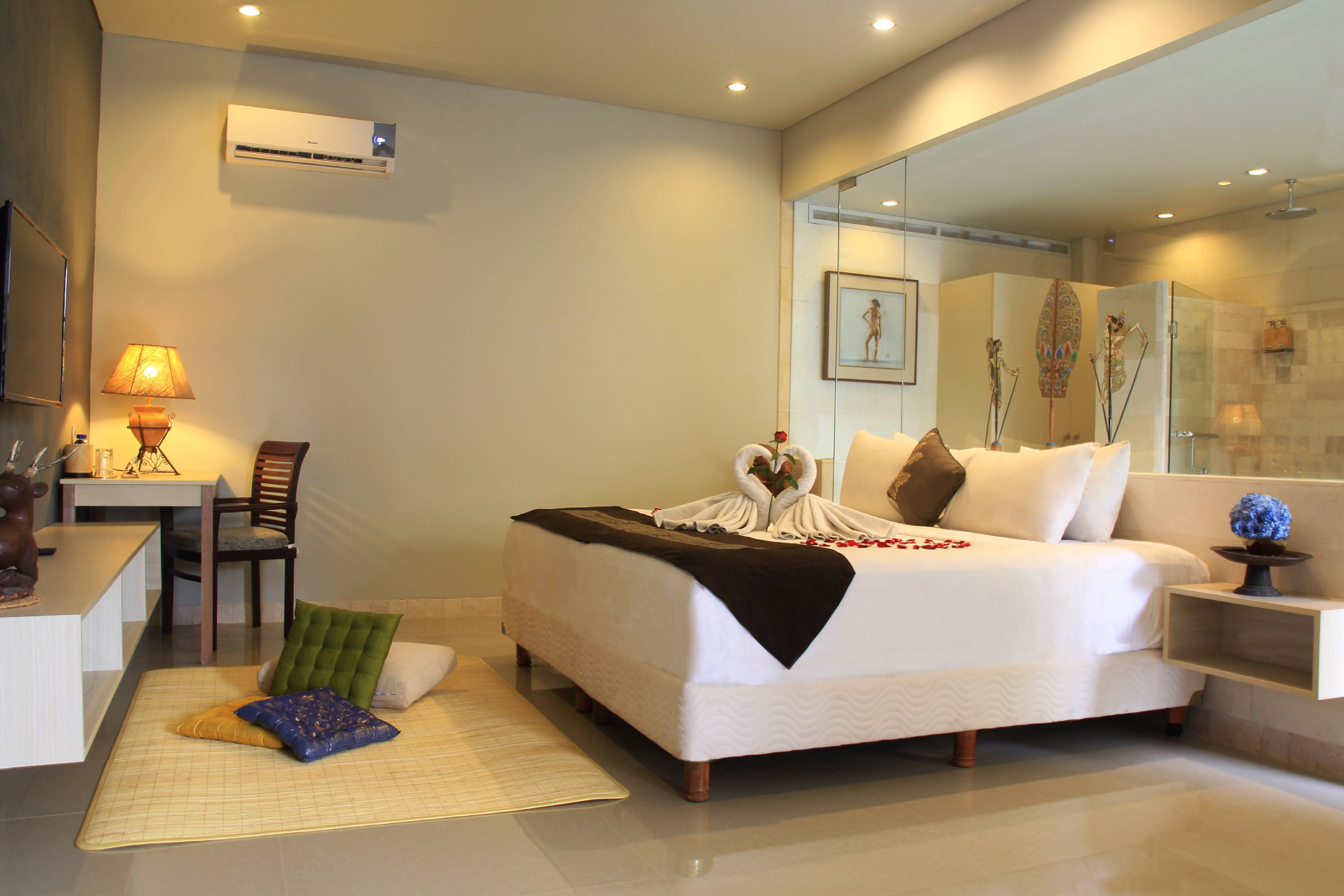 Alindra Villa Jimbaran Bali - Tap to explore photos