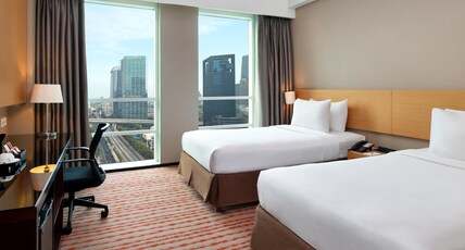 JS Luwansa Hotel and Convention Center Room Type - Deluxe Room Only
