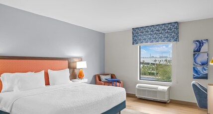 Hampton Inn & Suites Ft. Lauderdale West-Sawgrass/Tamarac Room Type - 1 KING BED NONSMOKING
