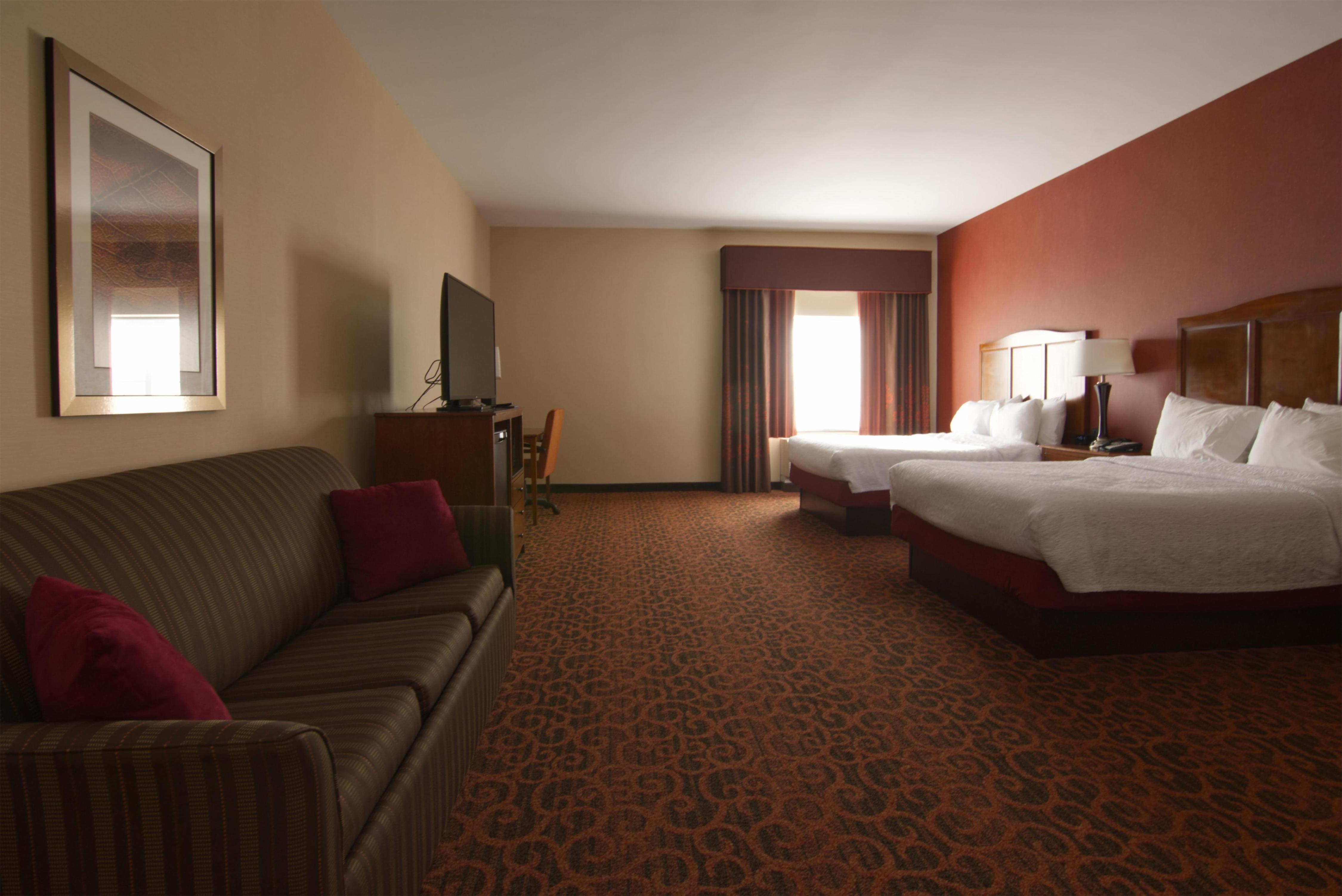 Hampton Inn Bangor - Tap to explore photos