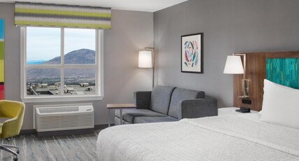 Hampton Inn by Hilton Kamloops Room Type - STANDARD KING