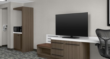Hilton Garden Inn Macon/Mercer University Room Type - 2 QN ACC RM ROLLIN SHWR