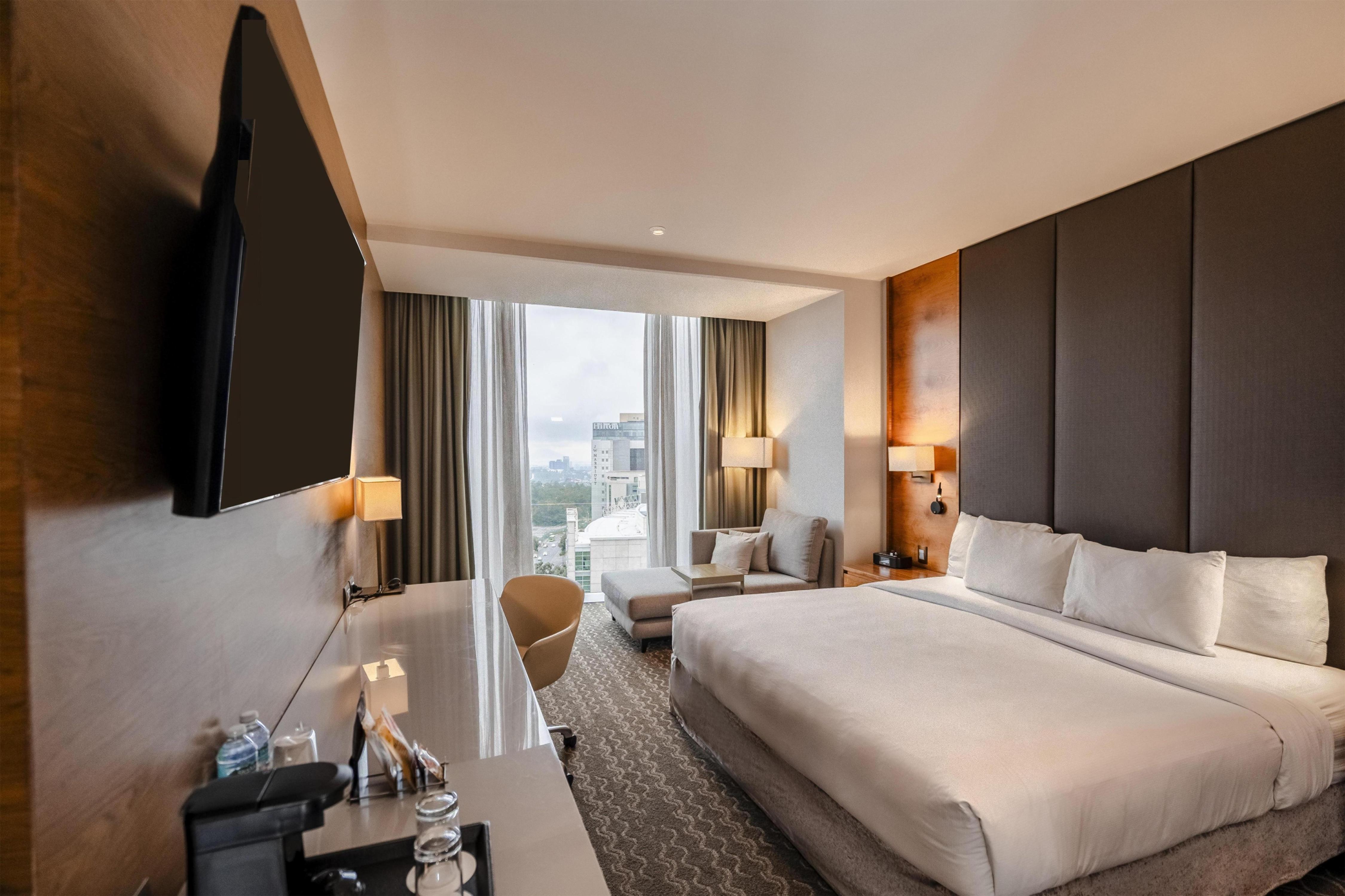 DoubleTree by Hilton Hotel Mexico City Santa Fe