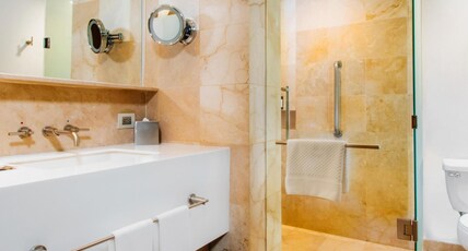 DoubleTree by Hilton Hotel Mexico City Santa Fe Room Type - 1 KING STE