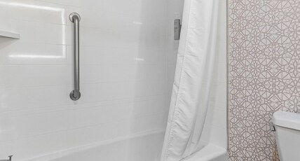 Hampton Inn & Suites New Braunfels, TX Room Type - 2 QUEEN BEDS NONSMOKING