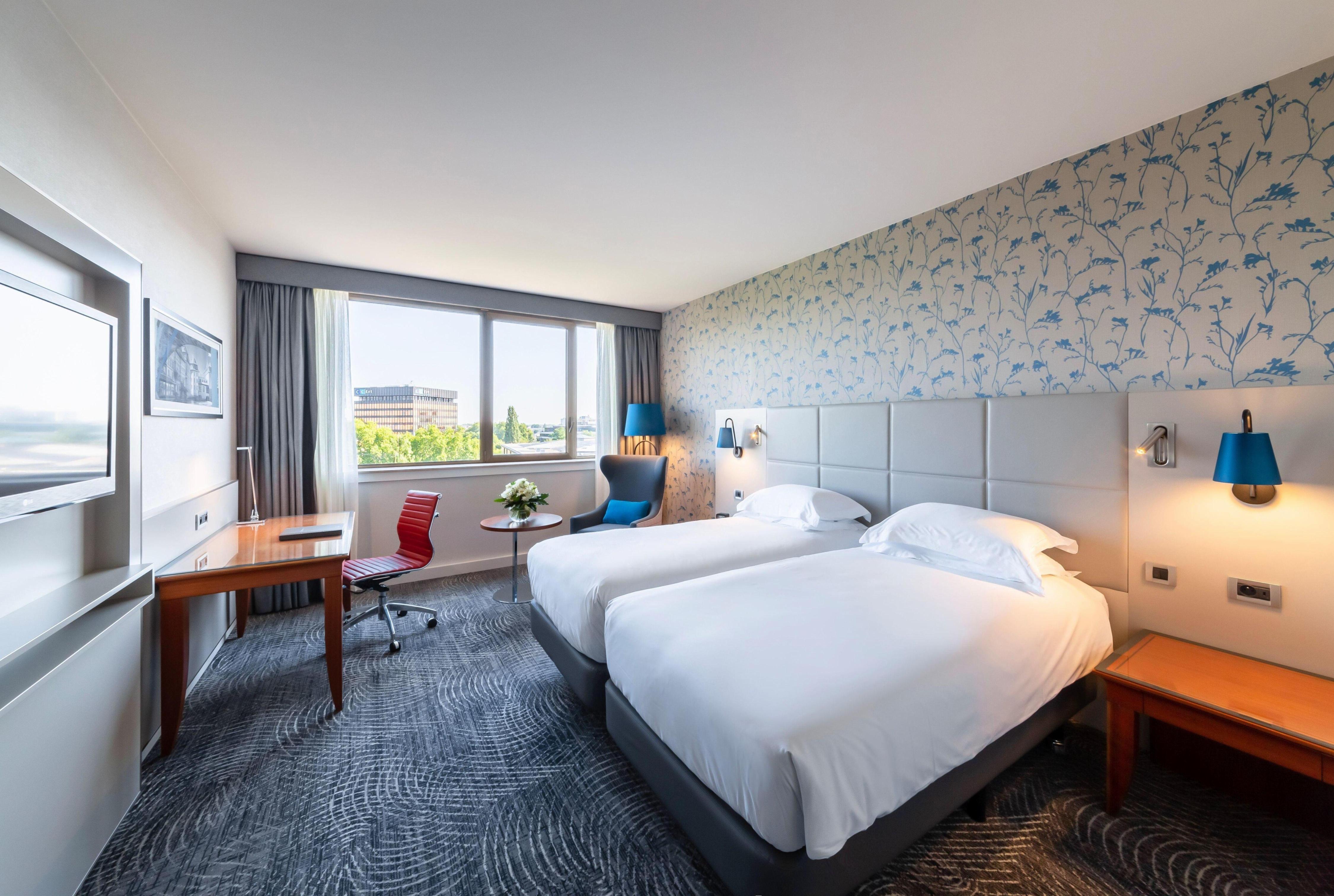 Hilton Strasbourg - Tap to explore photos
