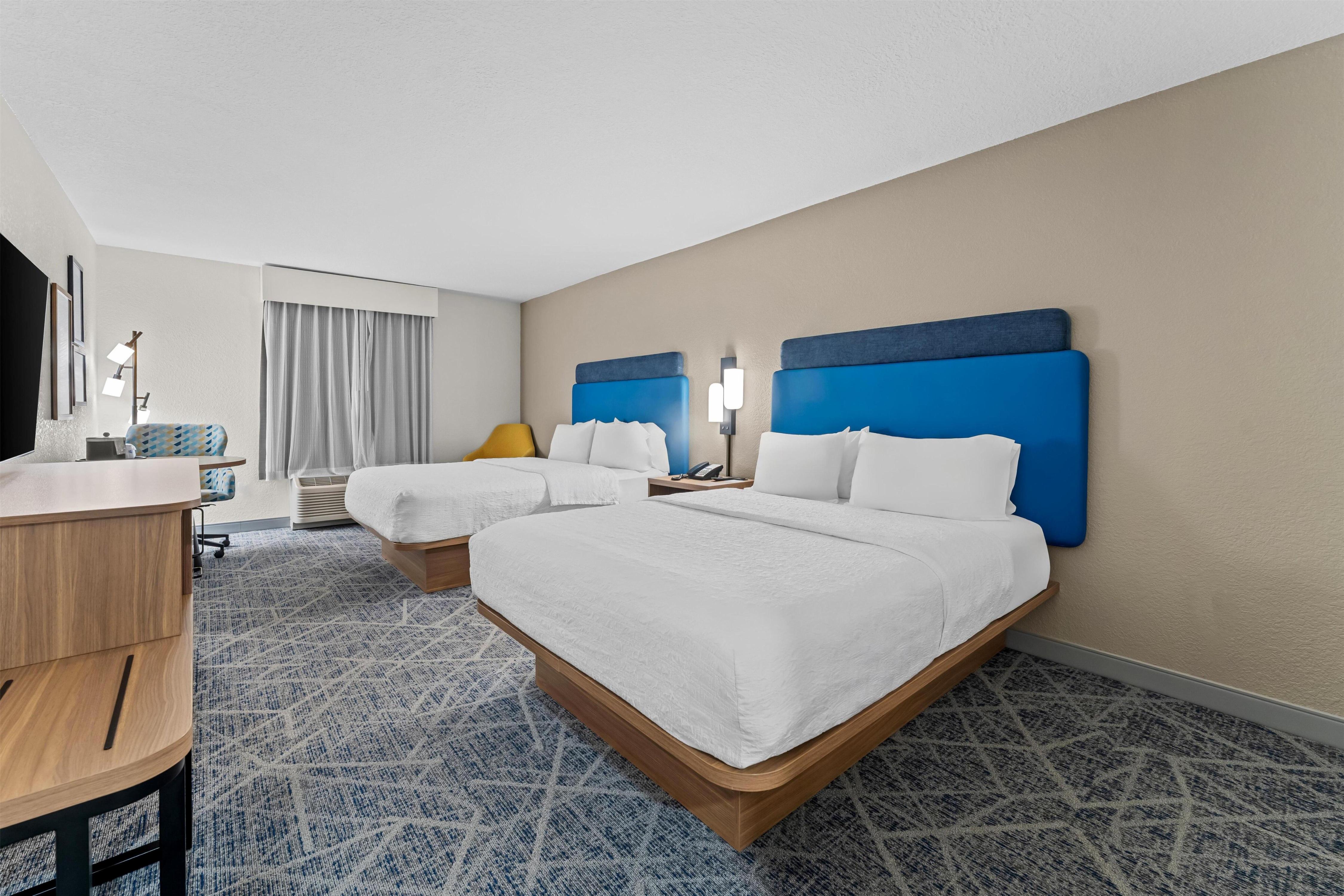 Hampton Inn Tifton - Tap to explore photos