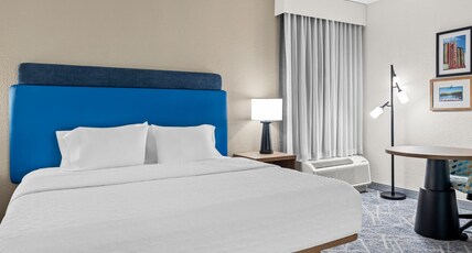 Hampton Inn Tifton Room Type - 1KN HEARING ACC STUDIO NS