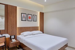 Hotel Karl Residency