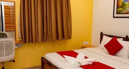 Hotel Benzy Palace, Near Mumbai International Airport Room Type - Standard Room
