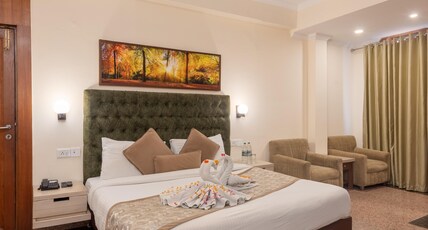 Hotel Green Castle Mall Road, Mussoorie Room Type - Family Valley View Room Hotel Green Castle Mall Road, Mussoorie Room Type - Family Valley View Room