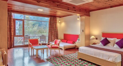 Shingar Regency - Centrally Heated Comfort (5 minutes drive from the Mall Road) Room Type - Suite Room Centrally Heated - Valley View | Bathtub | Balcony Shingar Regency - Centrally Heated Comfort (5 minutes drive from the Mall Road) Room Type - Suite Room Centrally Heated - Valley View | Bathtub | Balcony