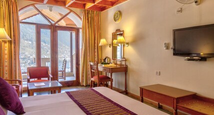 Shingar Regency - Centrally Heated Comfort (5 minutes drive from the Mall Road) Room Type - Premium Room Centrally Heated - Valley View | Bathtub | Balcony Shingar Regency - Centrally Heated Comfort (5 minutes drive from the Mall Road) Room Type - Premium Room Centrally Heated - Valley View | Bathtub | Balcony