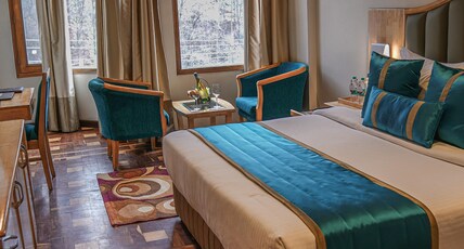 Bravia Hotel Manali Inn Room Type - Premium Room with Valley View