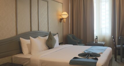 Shilton International Room Type - Deluxe