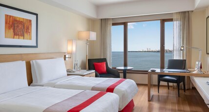 Trident Nariman Point Room Type - Premier Ocean View Room - Twin