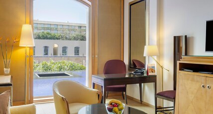 Trident Gurgaon Room Type - Executive Suite