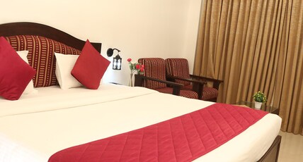 Hotel Preethi Classic Towers Room Type - Deluxe Room