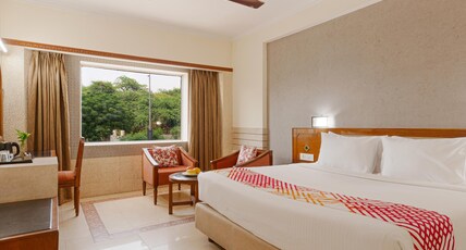 Ginger Agra, Fatehabad Road Room Type - D-Luxe King Room
