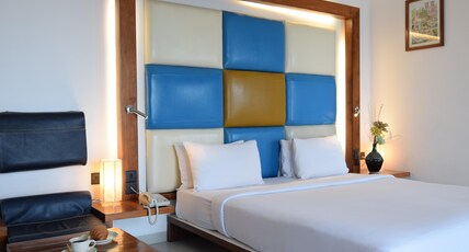 The Promenade Room Type - Premium Sea View Room 1 Double Bed