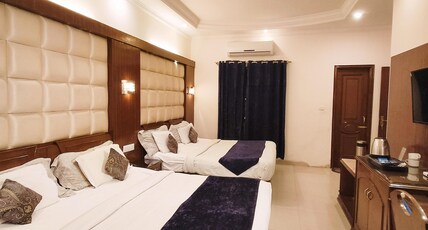 Hotel CJ International Room Type - Family Suite Room
