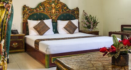 Hotel Sunstar Residency Room Type - Deluxe Room Hotel Sunstar Residency Room Type - Deluxe Room