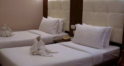 Hotel Heritage Inn Room Type - Standard Room Twin Bed