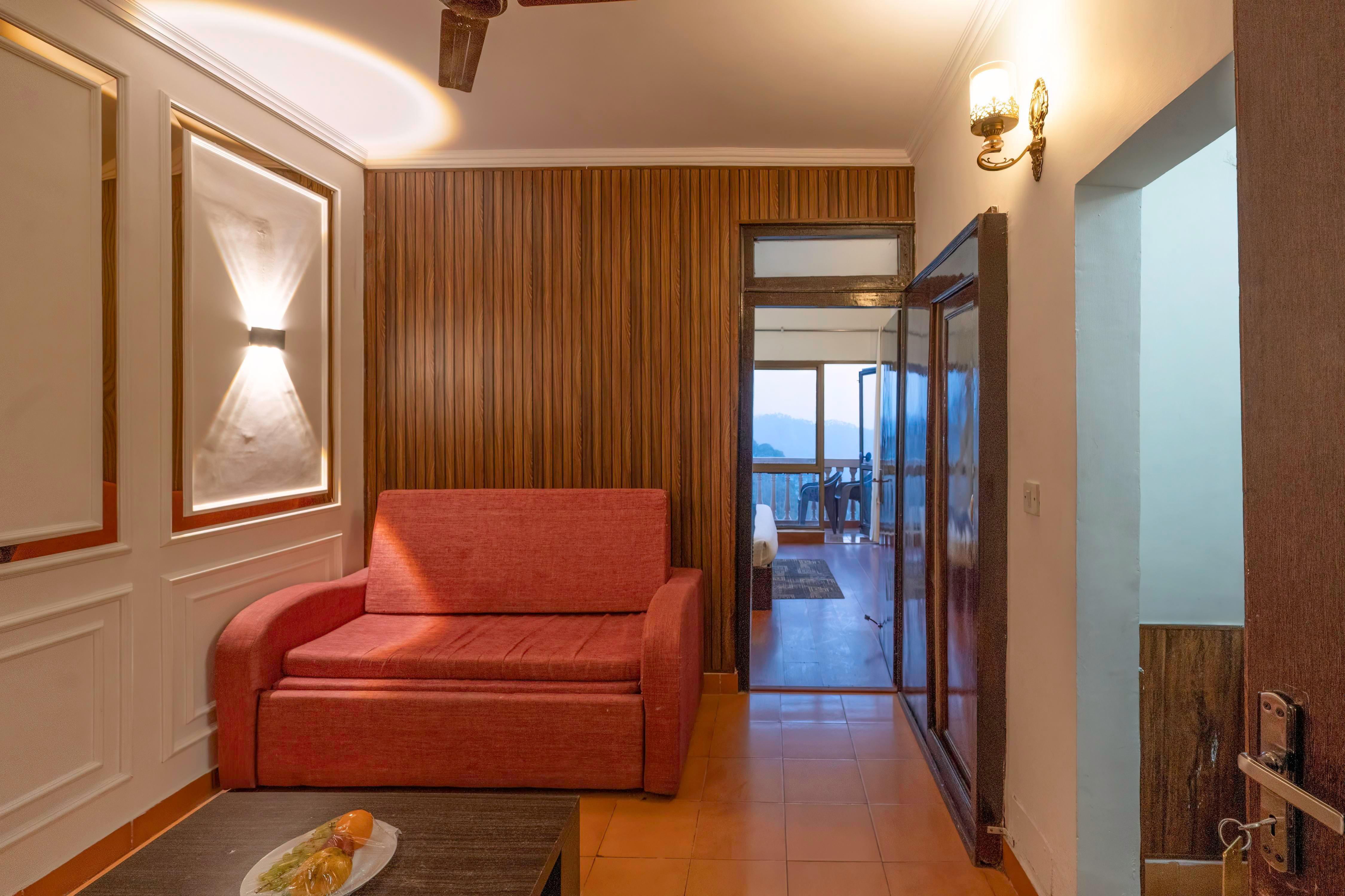 Dynasty Resort Room Type - Executive Room with Balcony