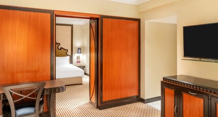 St. Mark's Hotel Bengaluru, a member of Radisson Individuals Room Type - Suite Room