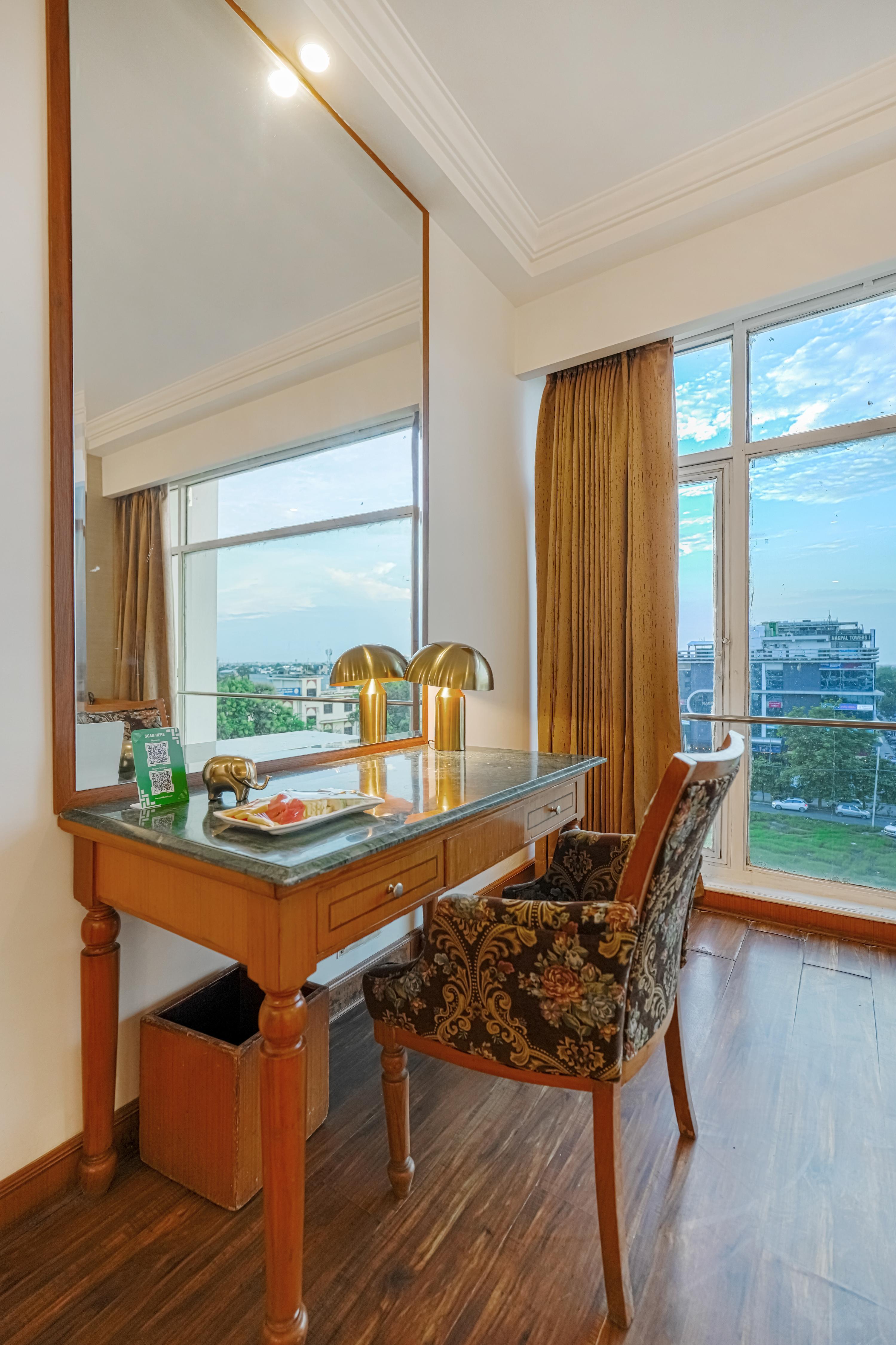 MK Hotel - Tap to explore photos