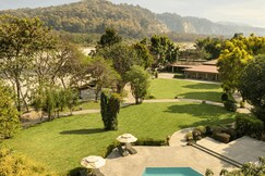 The Riverview Retreat By Leisure Hotels
