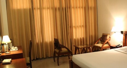 Hotel Park View Room Type - Semi Deluxe Room Twin Bed (2 Single Bed)