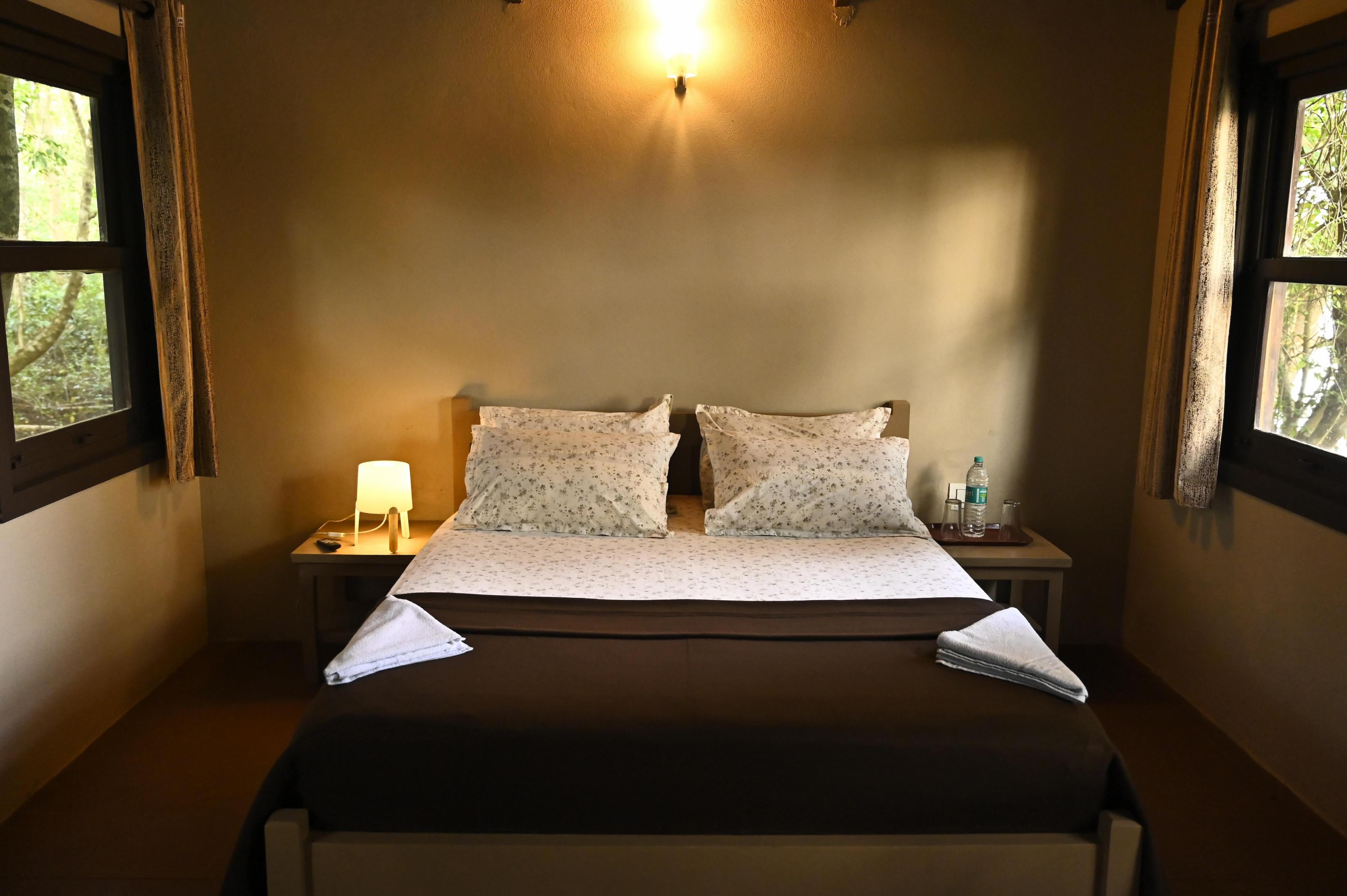 Camp Riveredge Paradise - Tap to explore photos