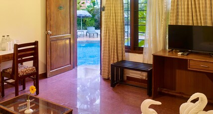 Deshadan Cliff & Beach Resort Room Type - Pool Side Deluxe Room