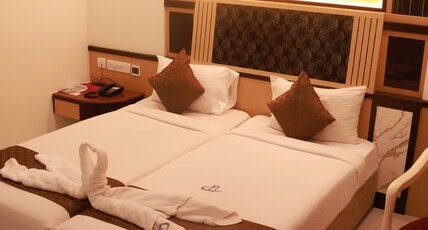 Hotel Chennai Deluxe Room Type - Deluxe Room AC