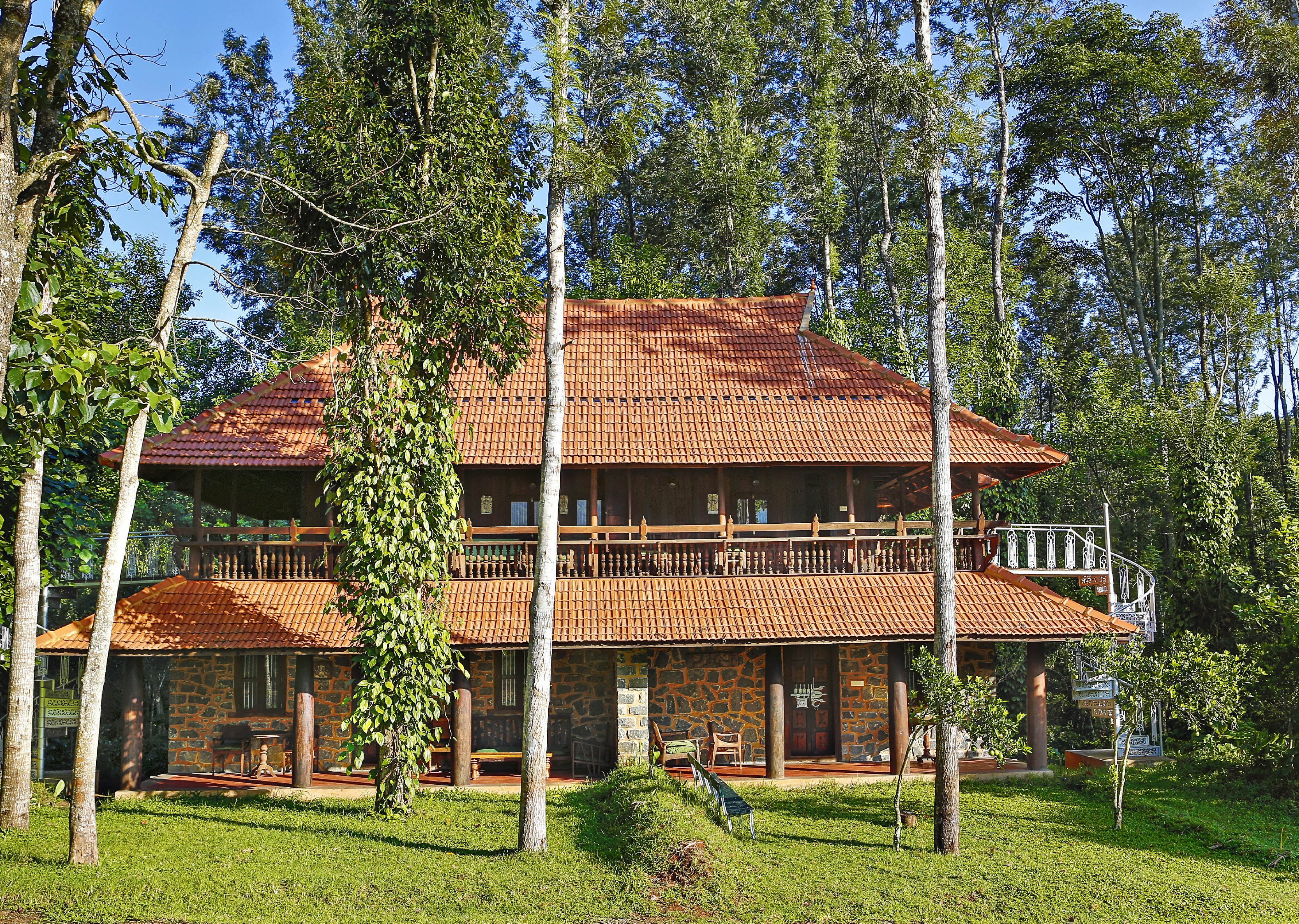 Elephant Valley 15 Kms from Kodai - Tap to explore photos