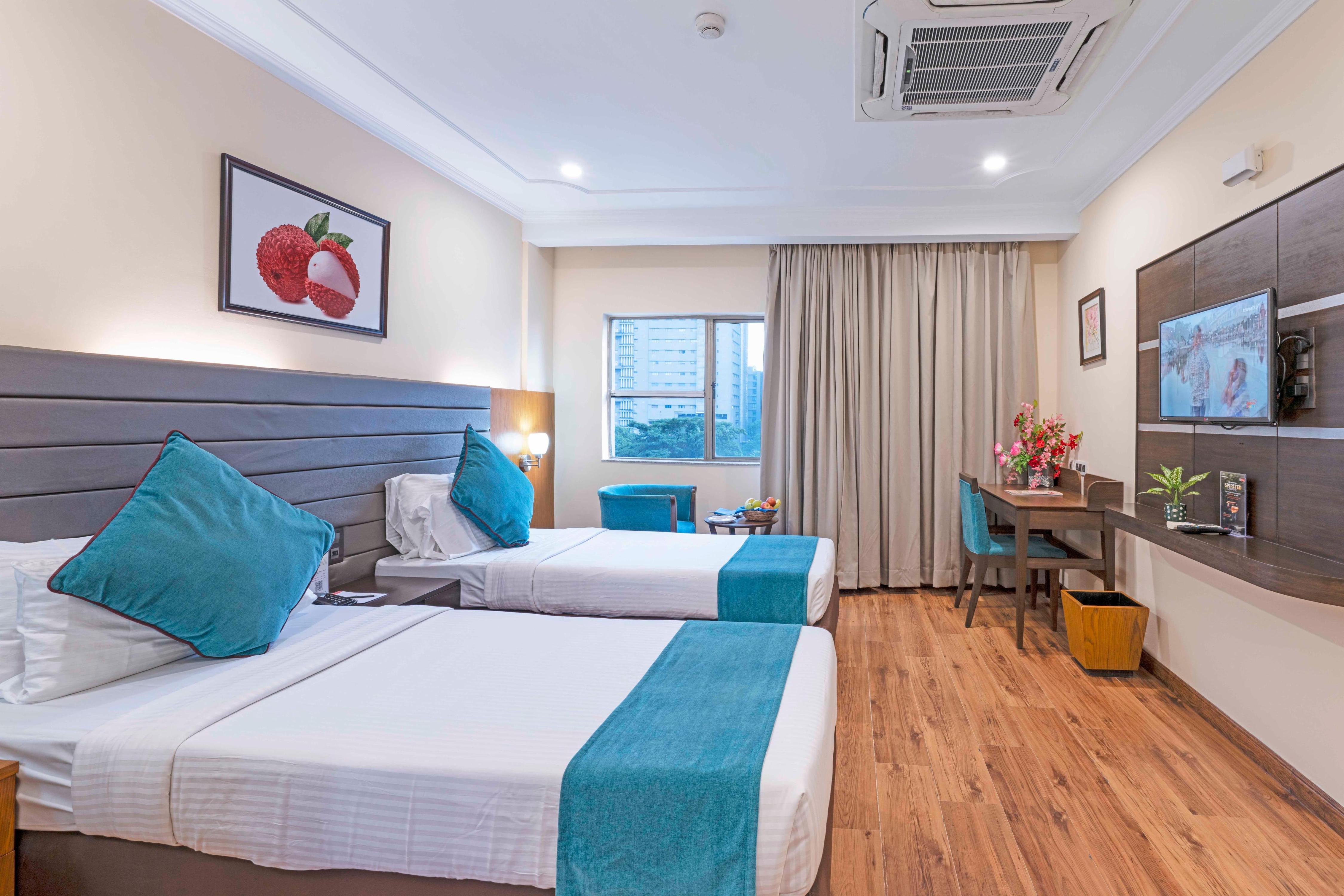 IndiSmart Hotel Room Type - Executive Room