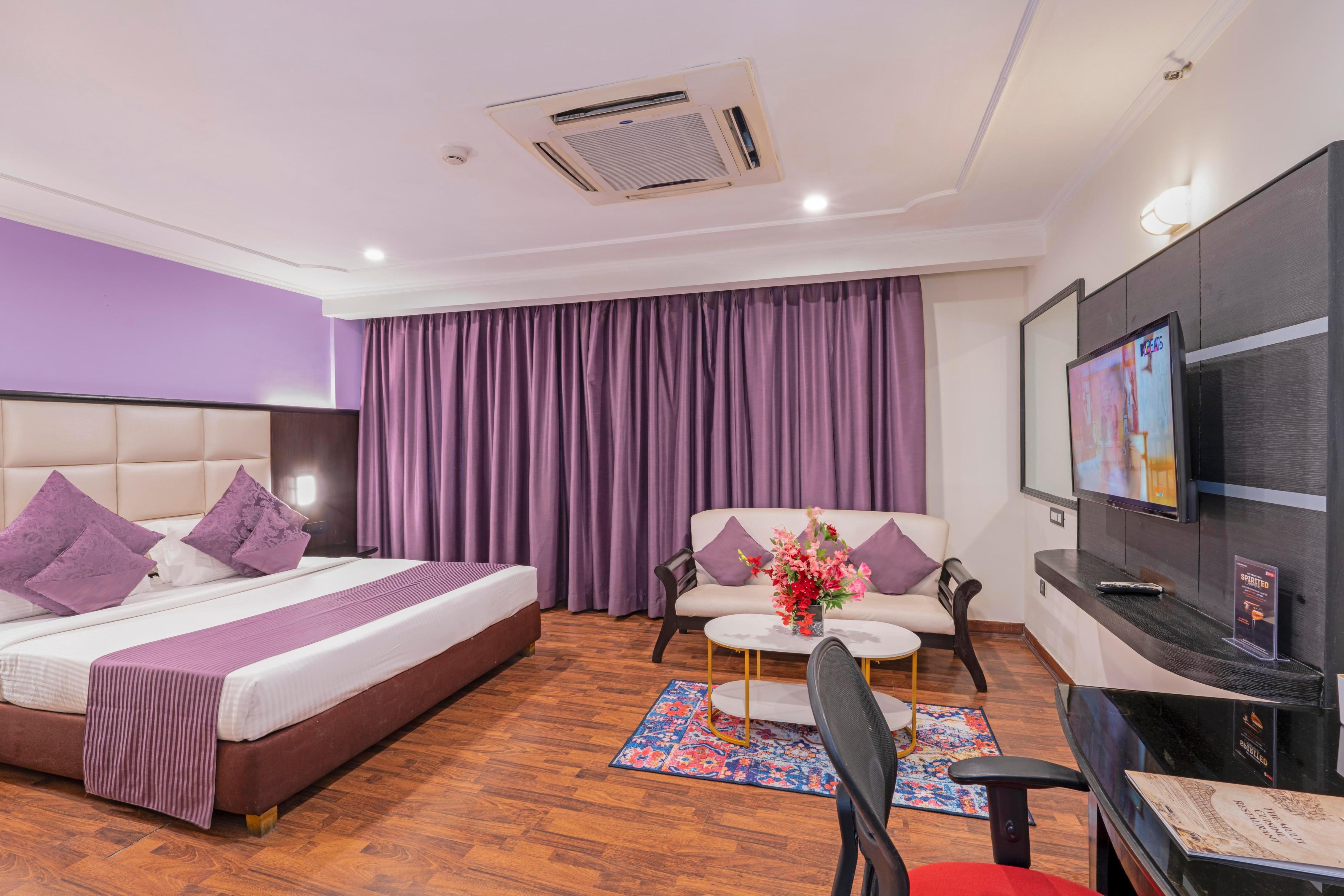 IndiSmart Hotel Room Type - Premium Room