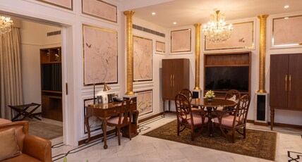 The Claridges New Delhi Room Type - Luxury Suite