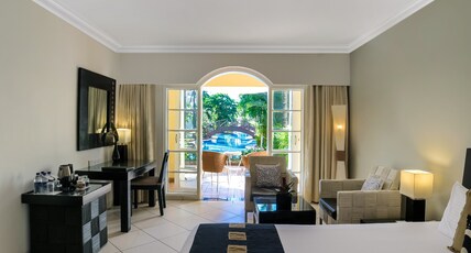The Zuri White Sands Goa Resort and Casino Room Type - Premium Room Pool view with Balcony The Zuri White Sands Goa Resort and Casino Room Type - Premium Room Pool view with Balcony