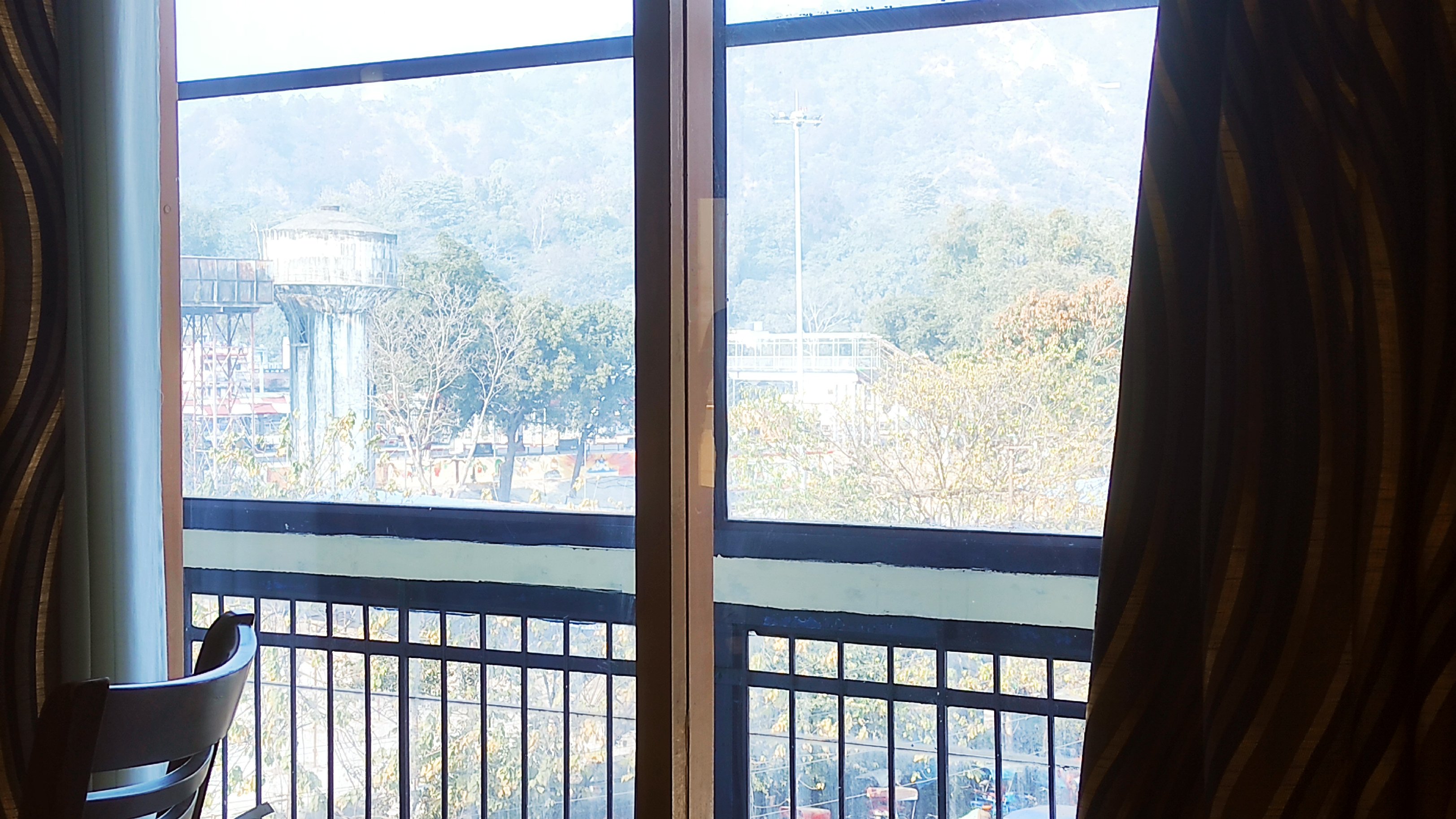 Hotel Ganga Azure @ Har Ki Pauri Road - Tap to explore photos
