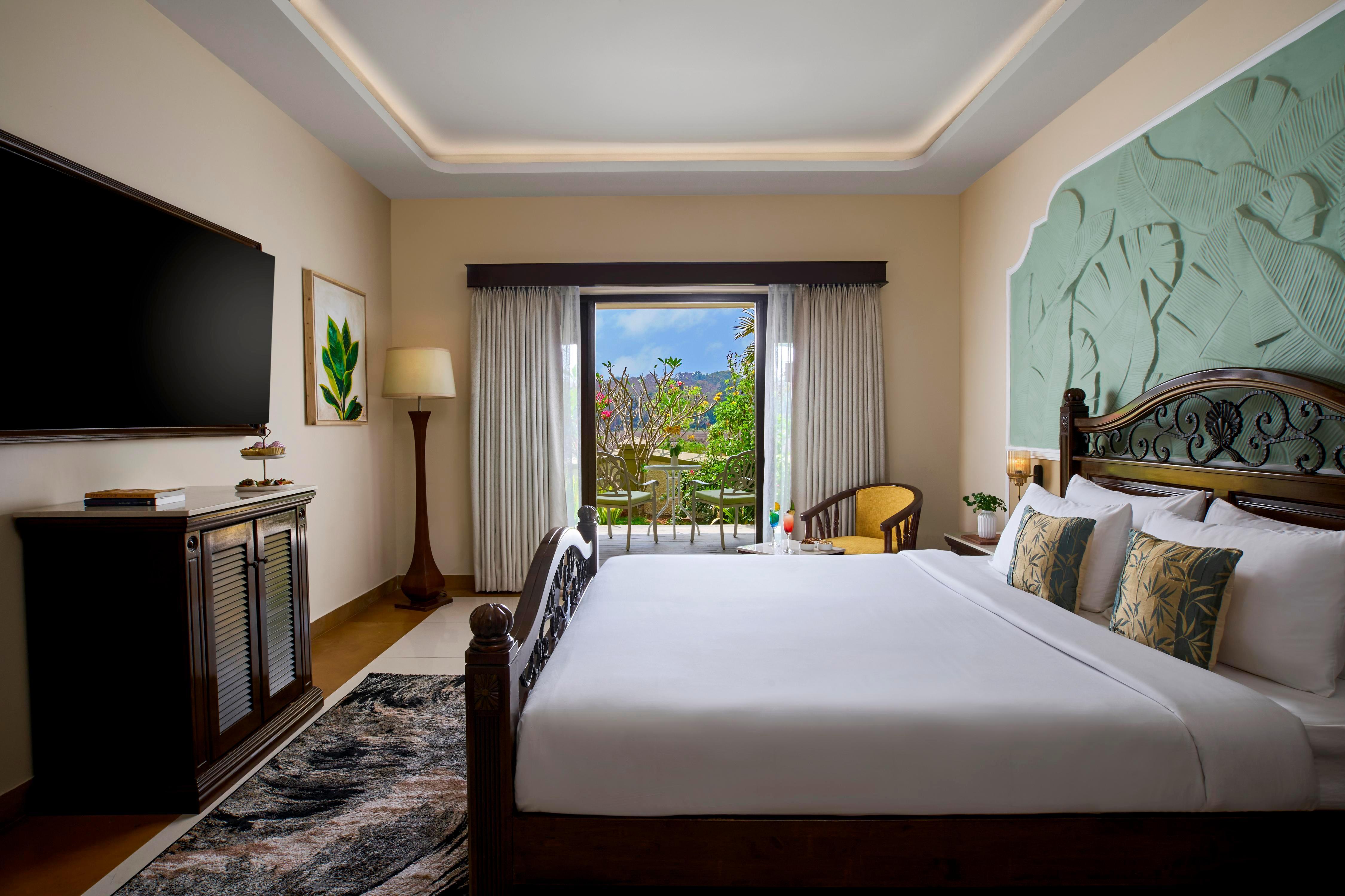 Mercure Goa Devaaya Resort Room Type - Superior Room with 1 double bed, Garden side