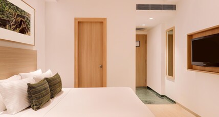 Lemon Tree Hotel Hinjawadi Room Type - Deluxe Room