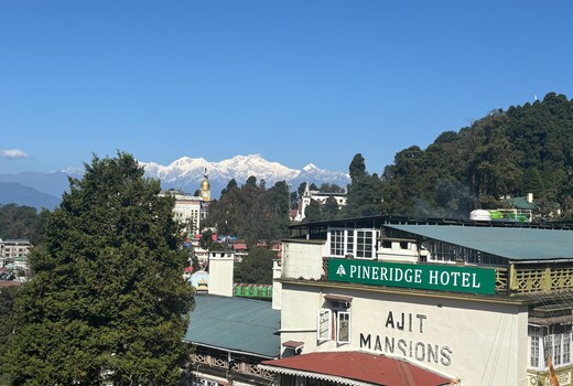 Hotel Pineridge