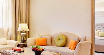 Taj Ganges, Varanasi Room Type - Executive Suite with Living Room & Bathtub