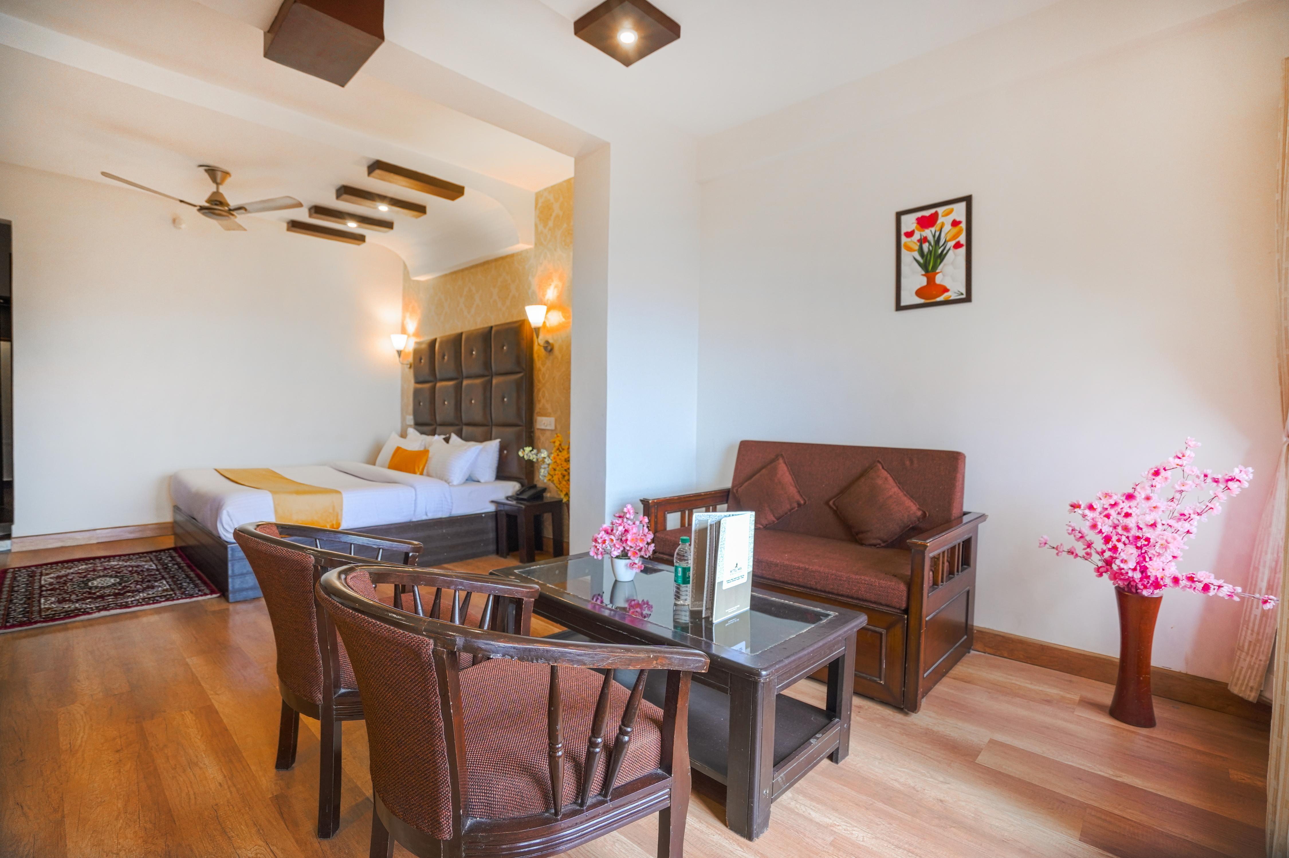 Address of Pax Hotel Spring Solance | Mall Road | Dalhousie