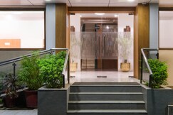 7 Apple Hotel Pimpri Pune