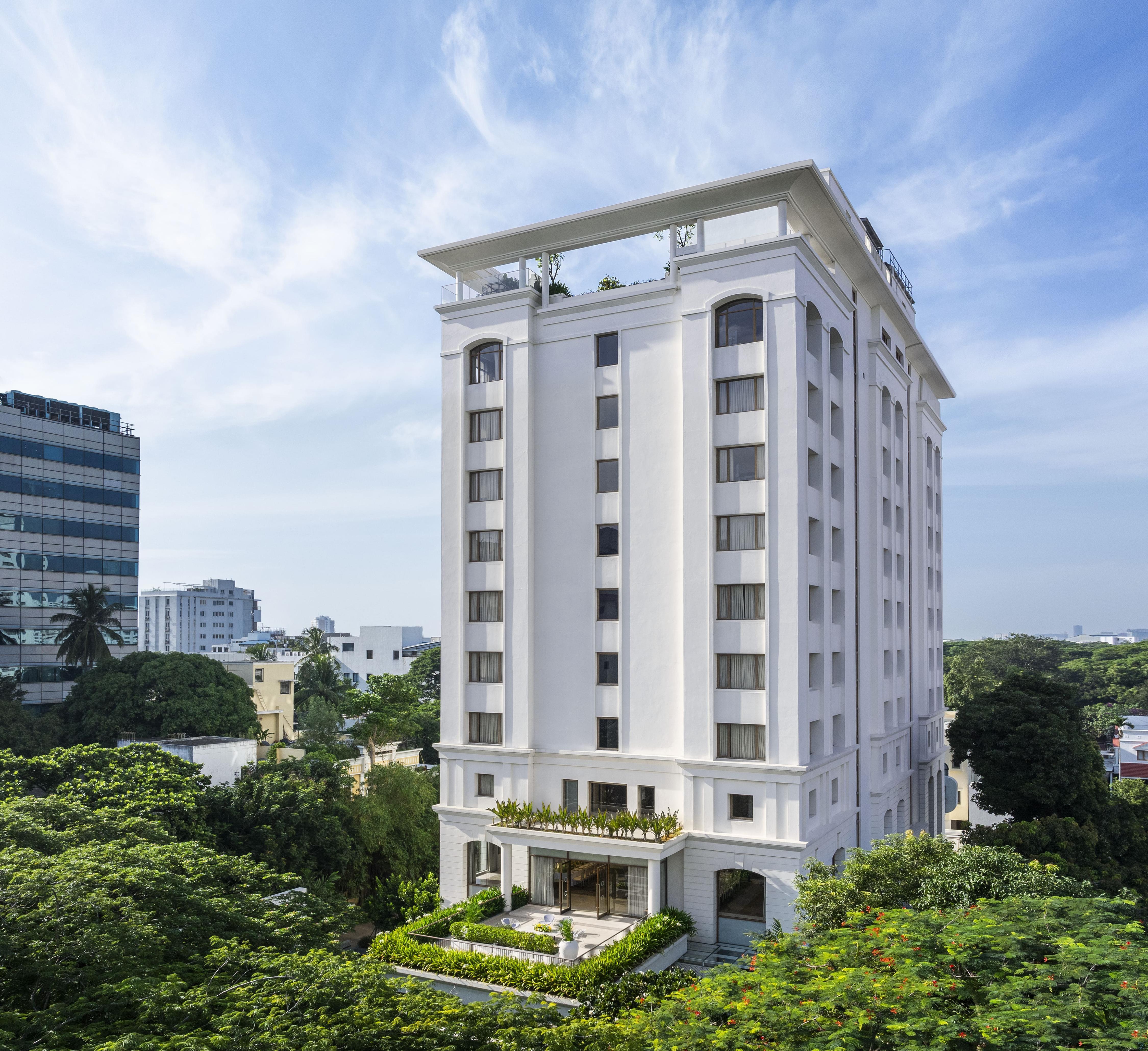 The Raintree St. Marys Road