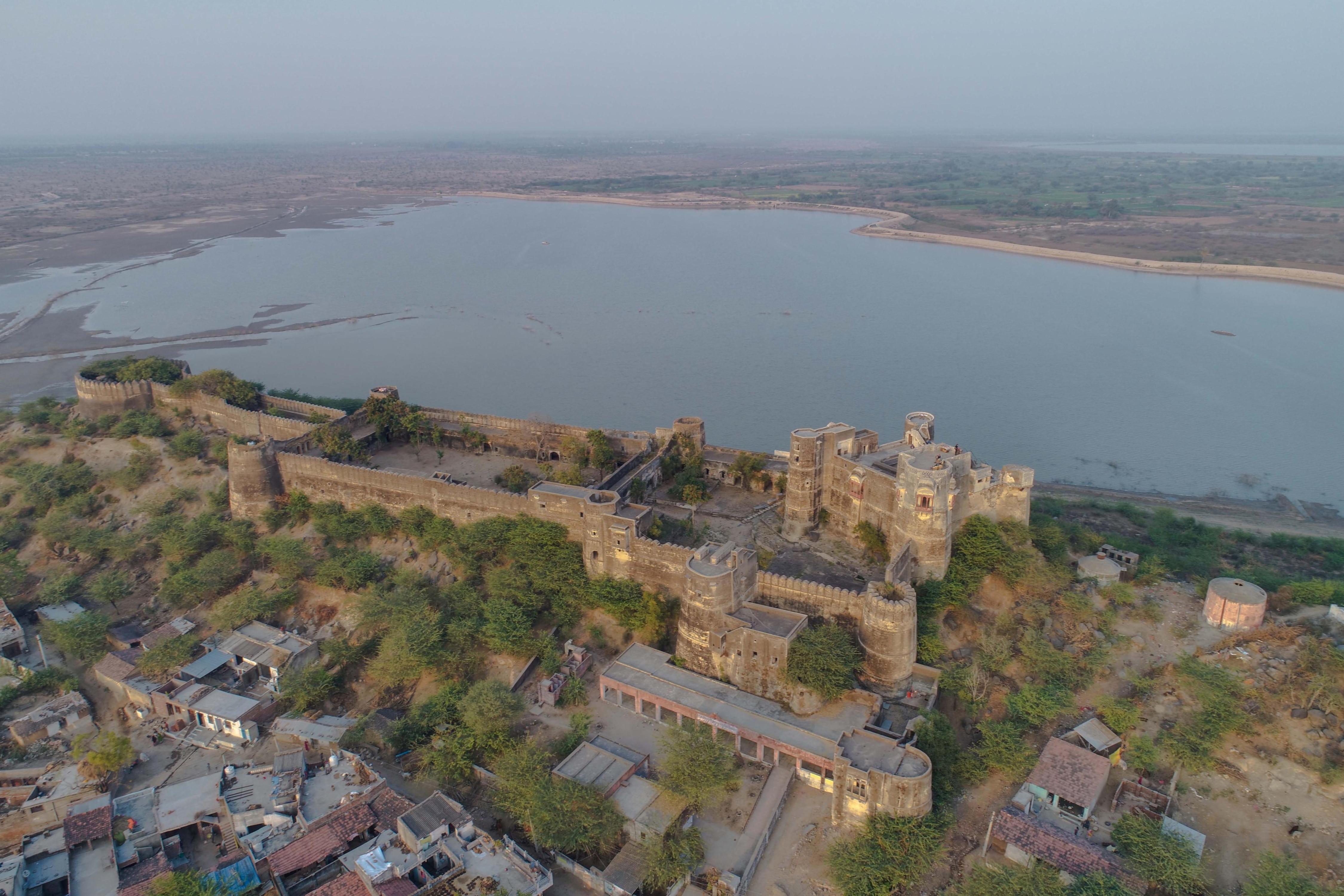 Shahpura Bagh - Tap to explore photos